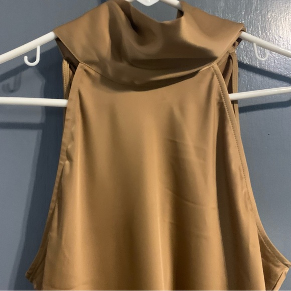 Banana Republic Bronze/Tan Halter Satin Maxi Dress. Size XS - Picture 4 of 9